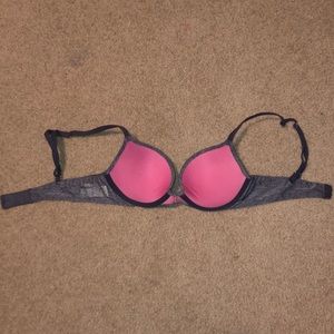 Victoria's Secret Other - Victoria Secret Bra Victoria's Secret Other - Victoria Secret Bra